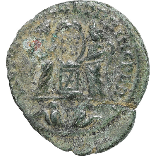 Constantino II, 
  
  Follis, 
  
  319-320