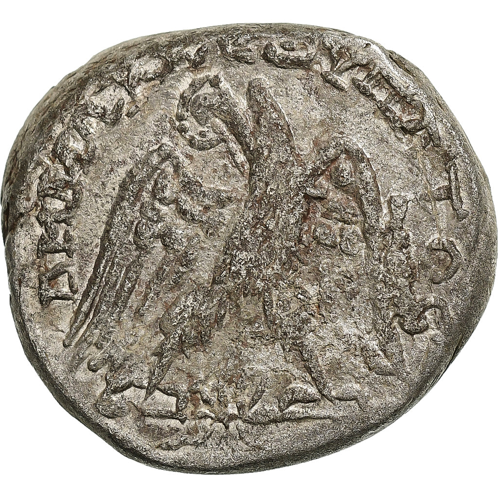 curativo, 
  
  Macrino, 
  
  tetradracma